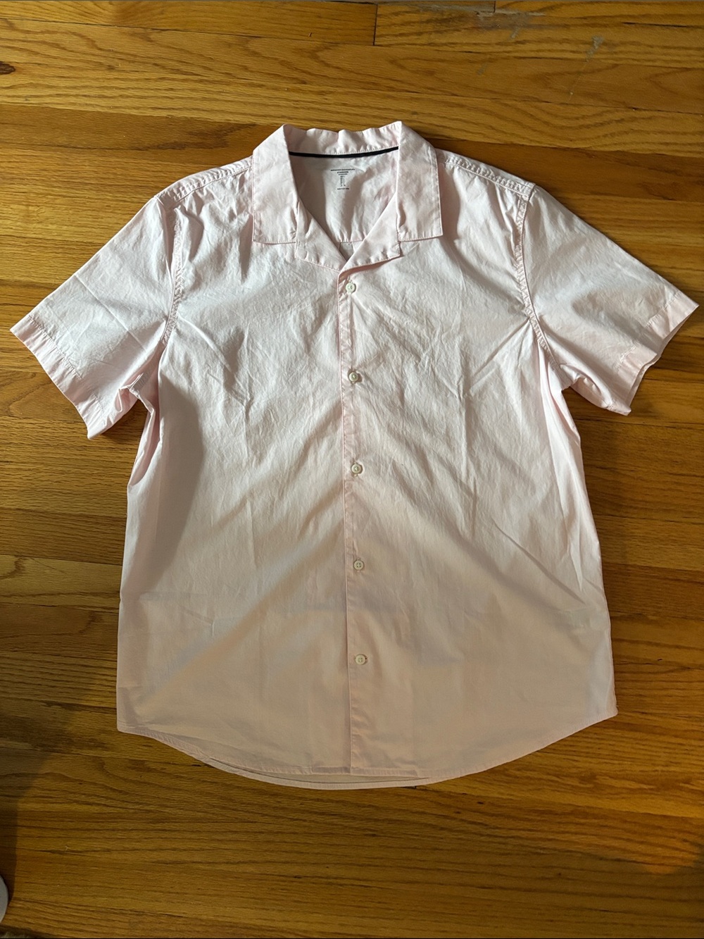 NWOT Men’s Stylish Cotton Light Pink Short-Sleeve Button-Down Shirt